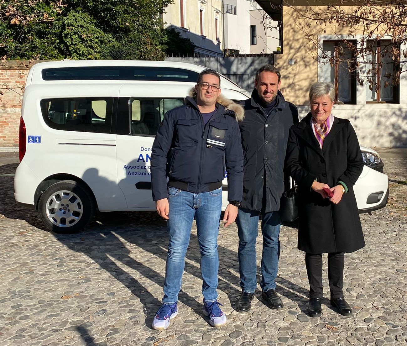 Nuovo Doblo' donato da Confartigianato